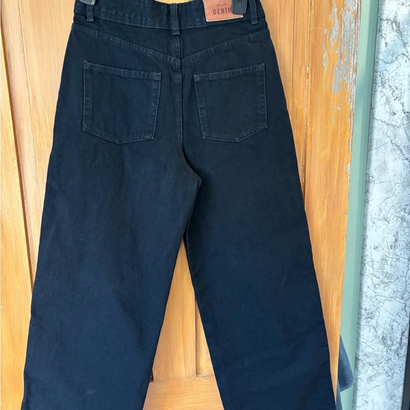 Sezane Women's High Rise Jeans - Black Le Crop - Picture 5 of 7